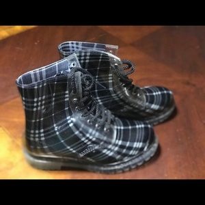 Plaid jelly combat rain boots Size 10